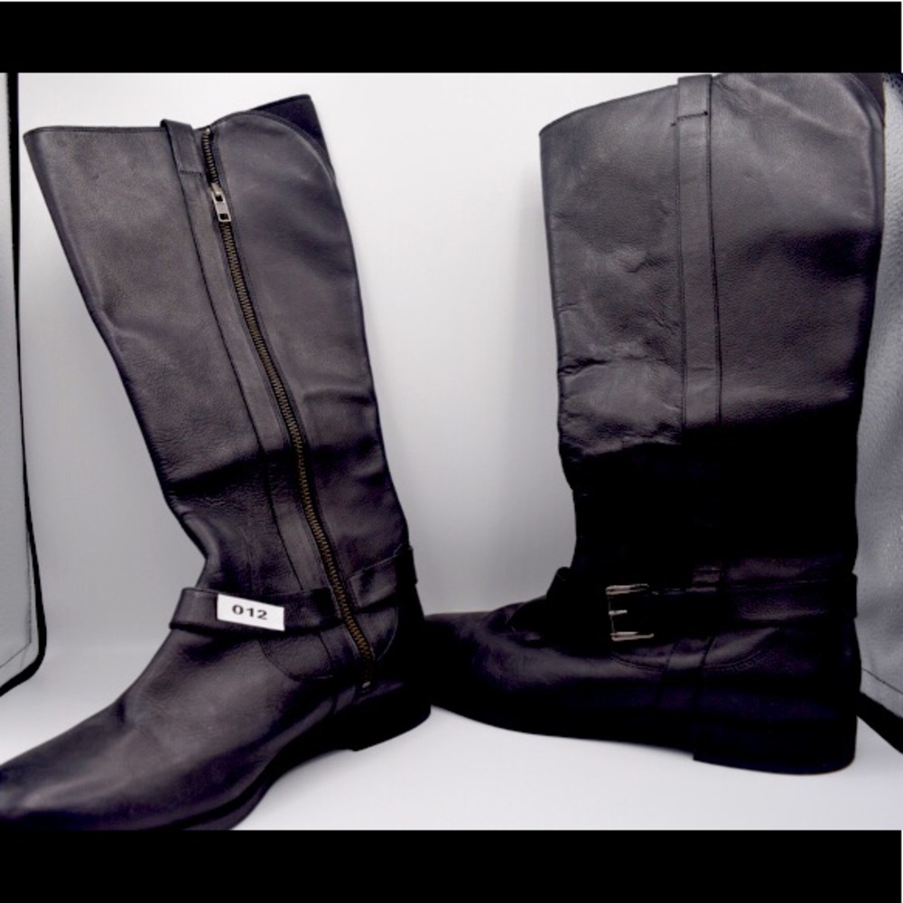Cole Haan leather zip up calf boots. Size 9b